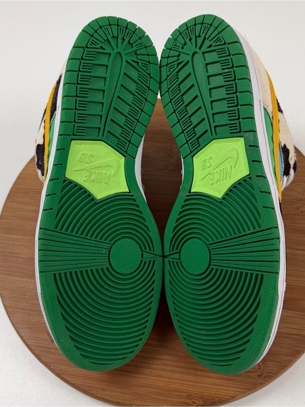 Nike SB Dunk low X Ben & Jerry’s “Chunky Dunky” Sneakers - Picture 8 of 12